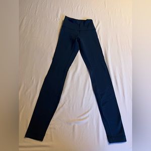 Navy Lululemon Hight Rise Wunder Under